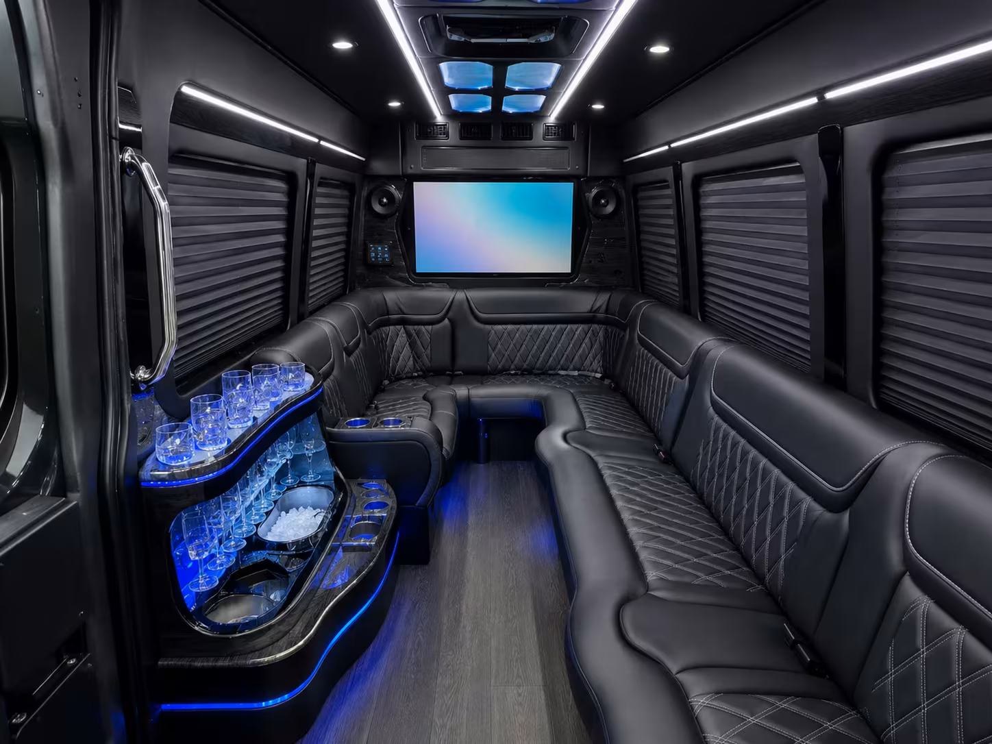 airport shuttle buses for out of town wedding guests in las vegas
